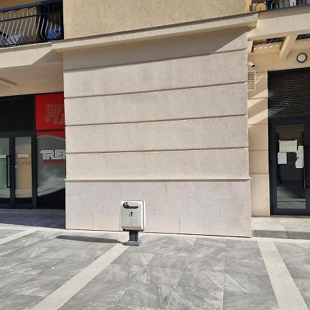 Fantastic New Centre Apartment Podgorica Exterior photo