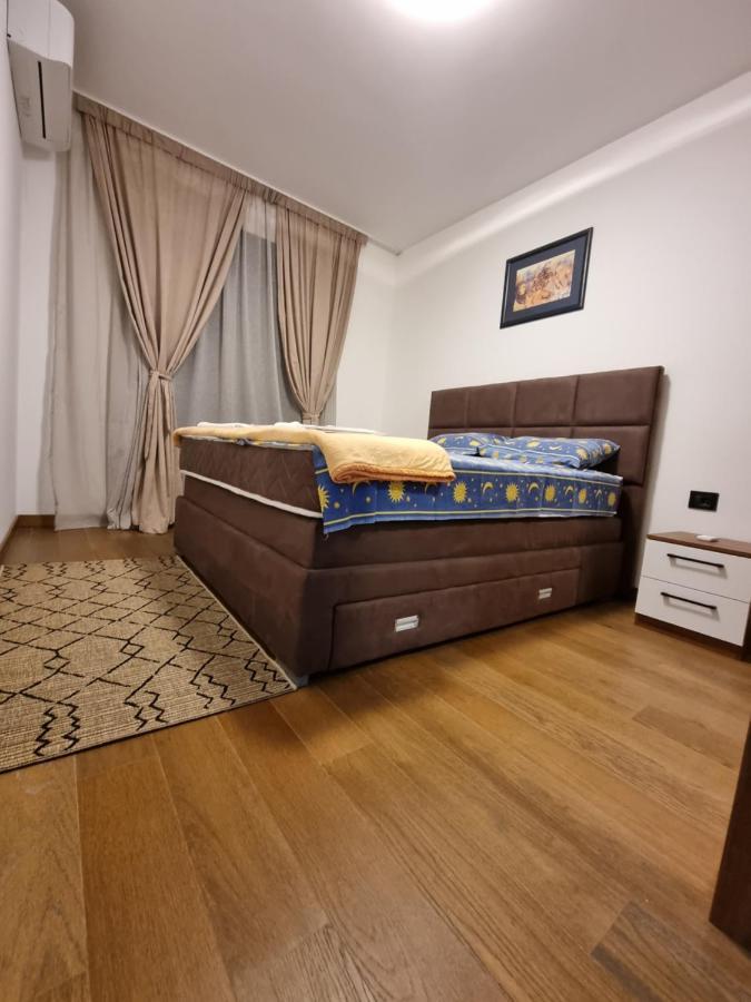 Fantastic New Centre Apartment Podgorica Exterior photo
