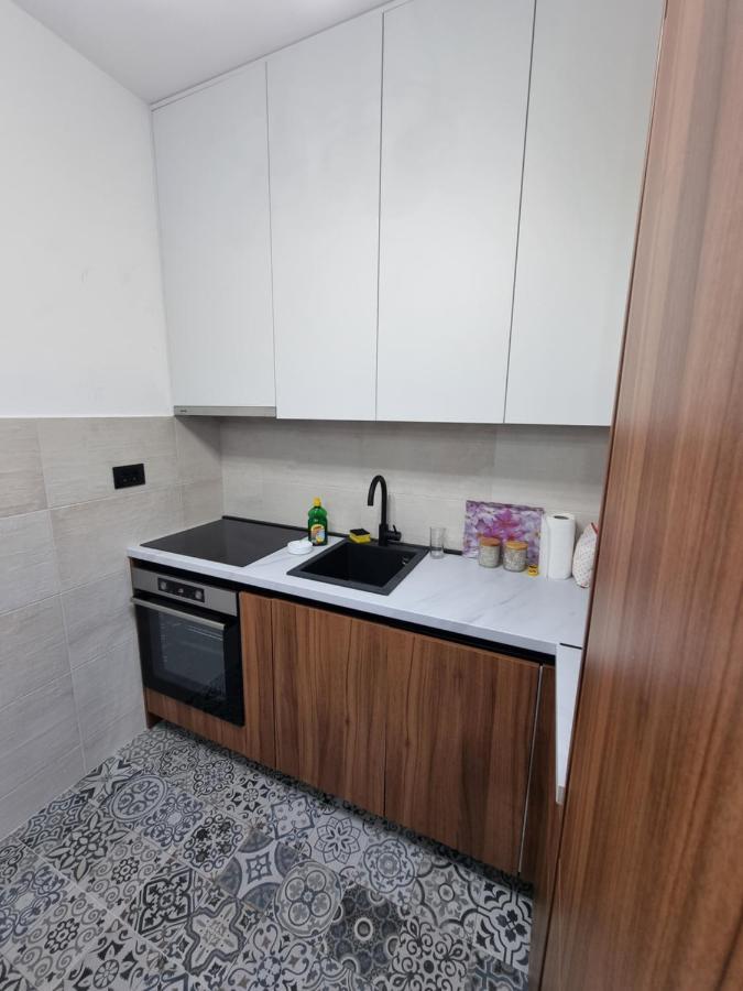 Fantastic New Centre Apartment Podgorica Exterior photo