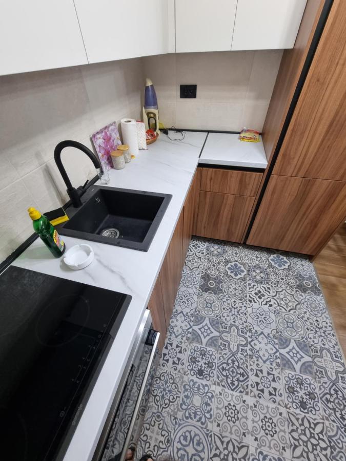 Fantastic New Centre Apartment Podgorica Exterior photo